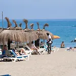 Encanto Andaluz Second Line Of The Beach Center Lor