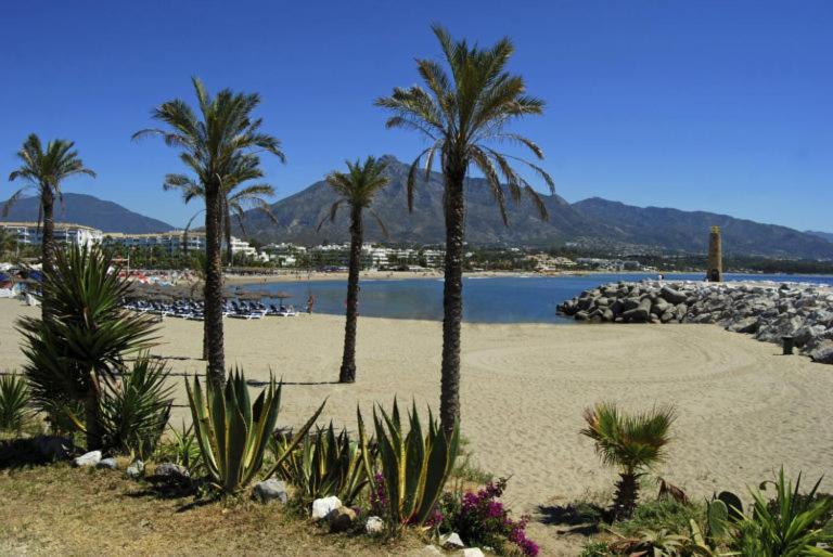 Apartemen Encanto Andaluz Second Line Of The Beach Center Lor