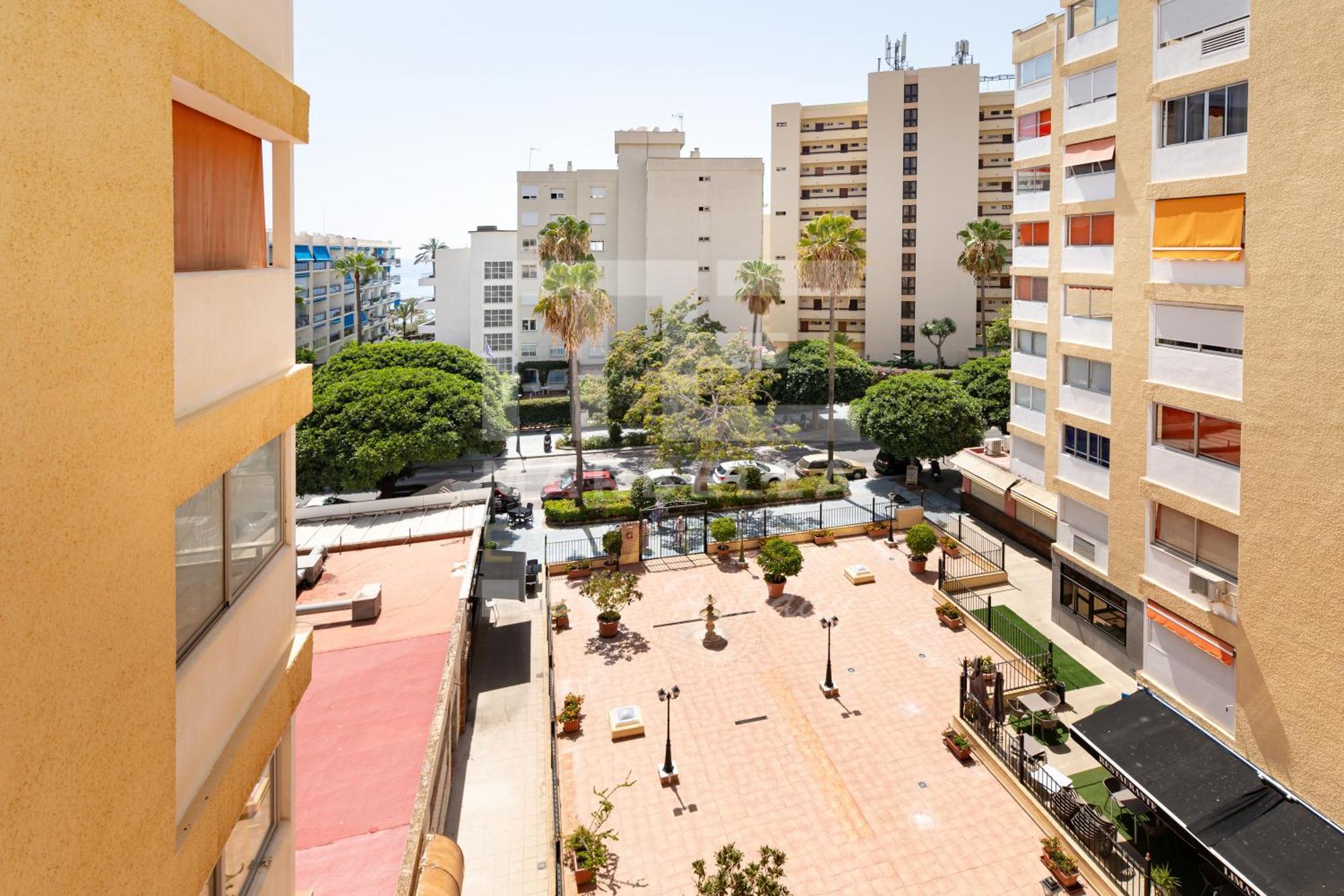 Apartment Encanto Andaluz Second Line Of The Beach Center Lor Marbella